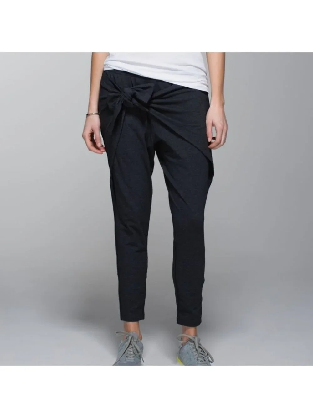 Lululemon Tie One On Pant Heathered Black